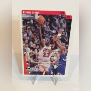 1997 Upper Deck  Michael Jordan # 23 G Chicago Bulls Basketball Trading Card